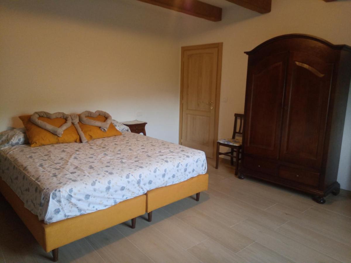 Agriturismo Il Regno Del Marrone Castel del Rio Dış mekan fotoğraf